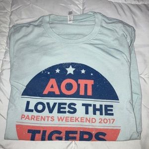 AOII Loves the Tigers